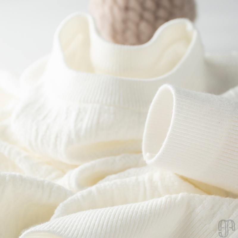 Chenille white sweater
