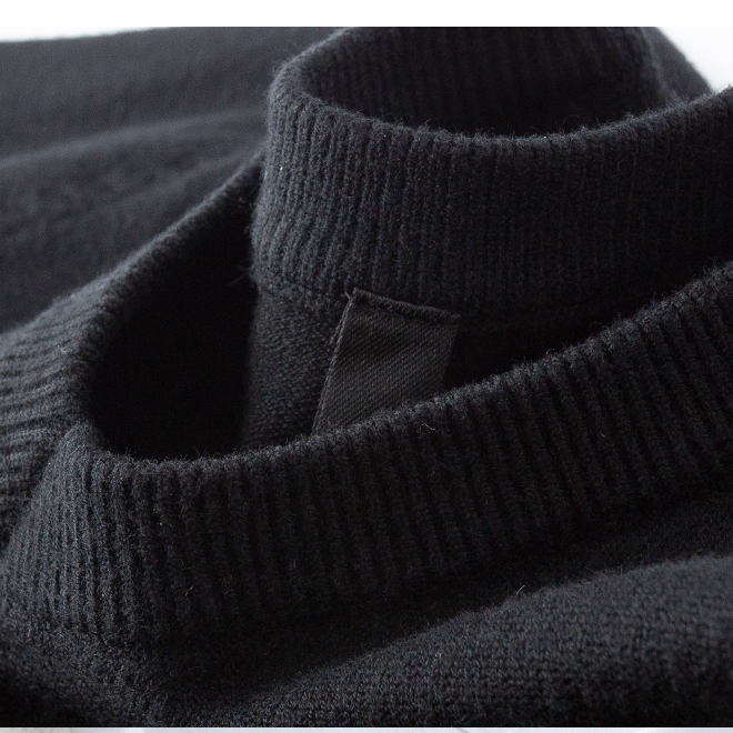 Slim-fit knitwear